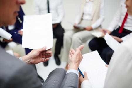 razprava, vir: freepik